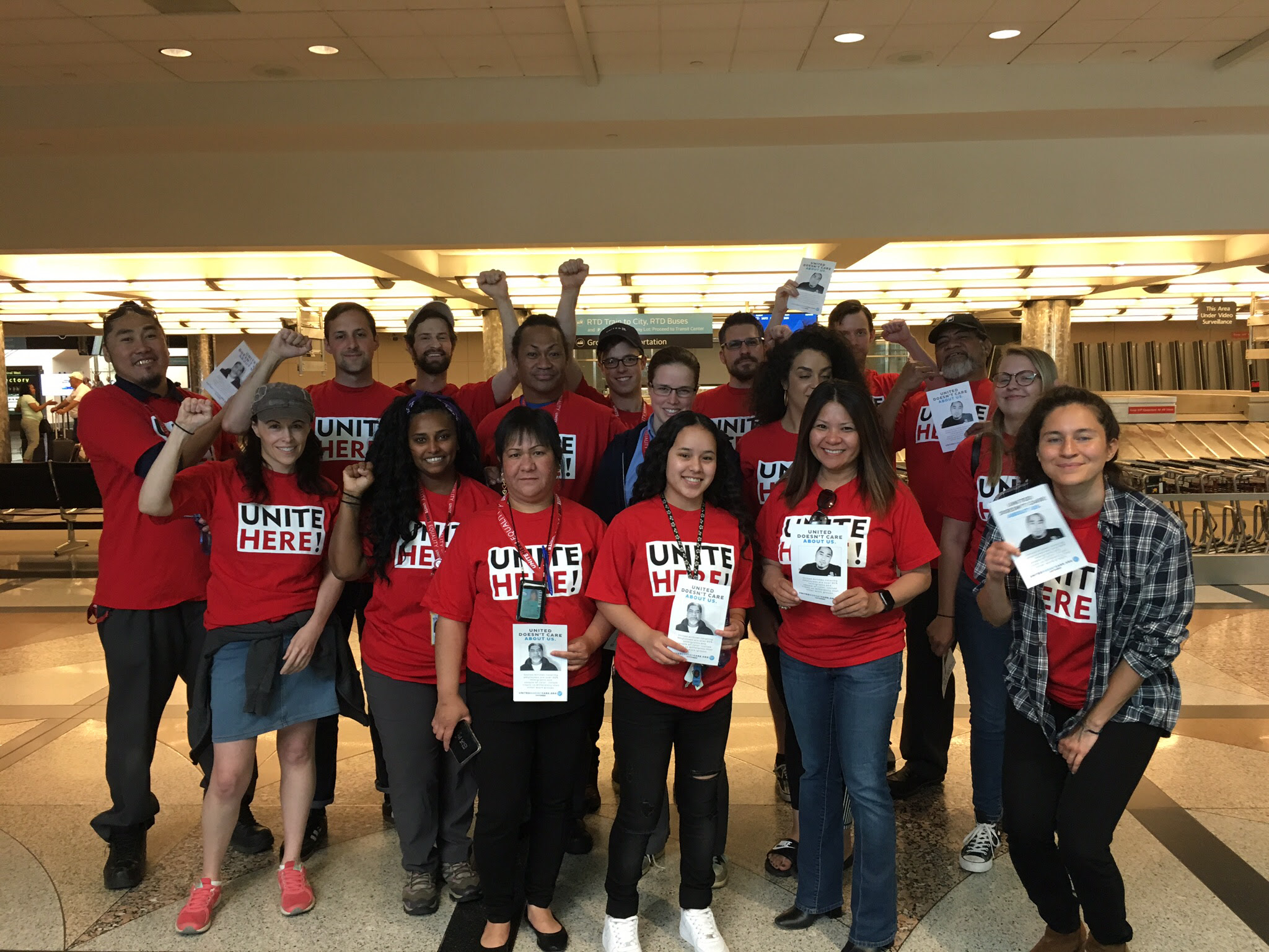 DSA members show solidarity with United Airlines catering workers and UNITE HERE Local 23